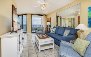 TV - 1 BR with XTRA HALF BATH ~ Phoenix 8 - Beach Front (Orange Beach)