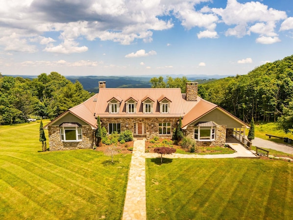 Exterior - Sleeps 28 | Mountain Lodge with Theater, Tennis Court, Hot Tub & Game Room (Boone)