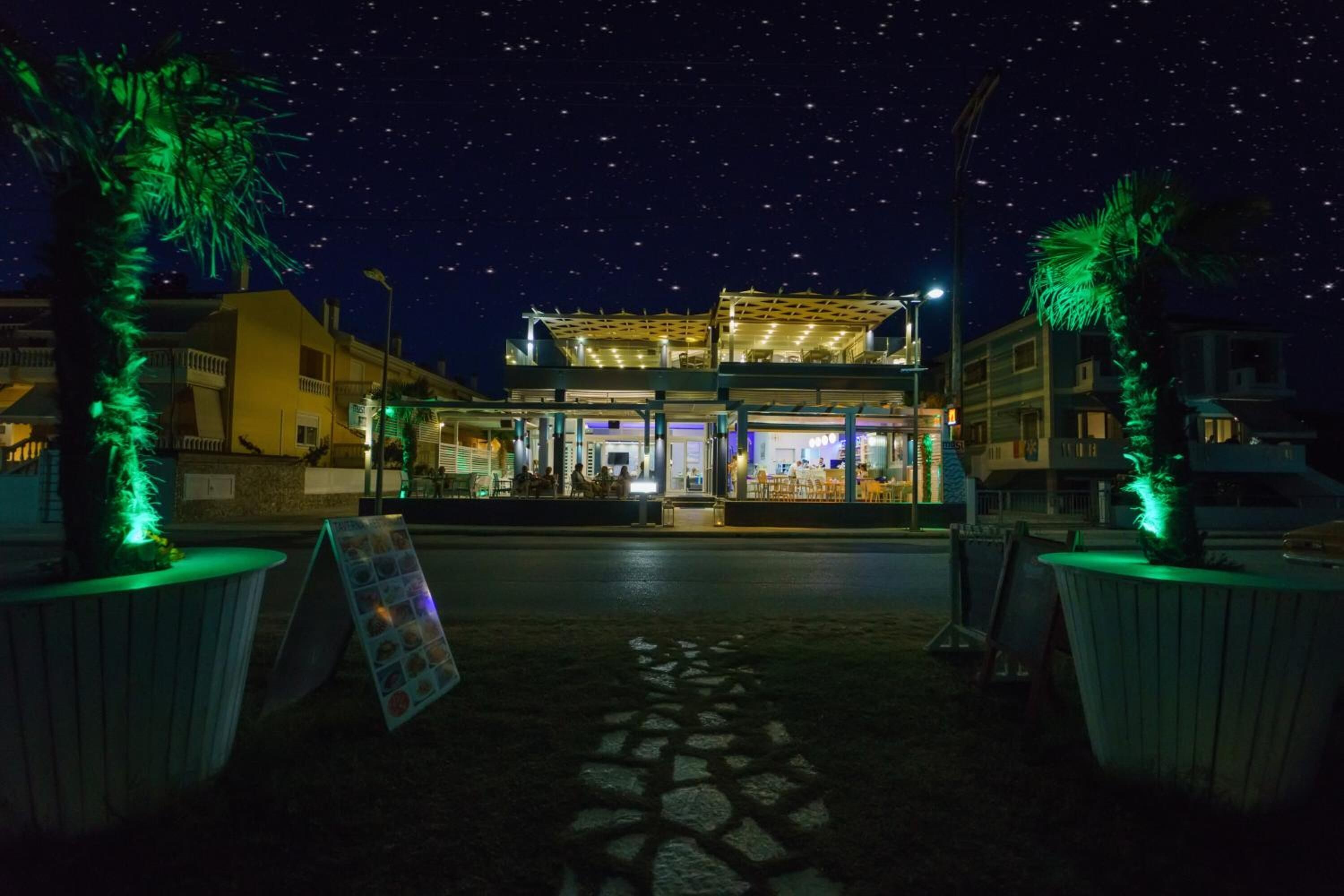 outdoor banquet area