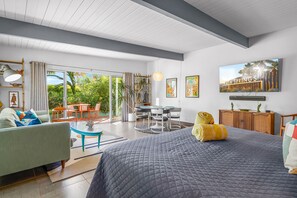 1 bedroom, iron/ironing board, travel cot, WiFi