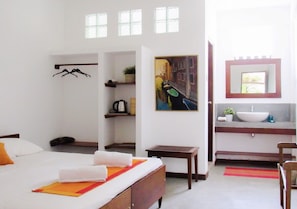 Standard Double Room, 1 King Bed | In-room safe, free WiFi, bed sheets