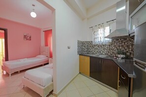 Private kitchen - Unico ApartHotel (Sarandë)