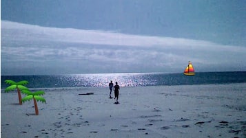 Na praia