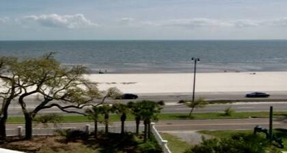 Kesävuoden lopussa erityinen rantakuva 4BR, 2 kylpyhuonetta, 7 sänkyä, vuodepaikkoja 13