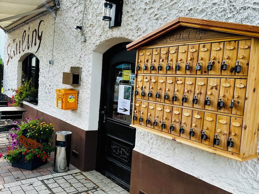 Bagian depan properti