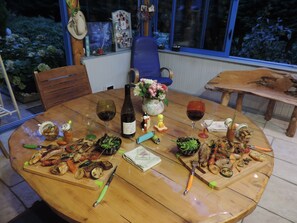 Lunsj og middag serveres