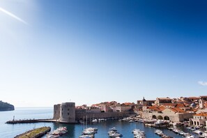 Water view - Old Town Sunrise Apartments (Dubrovnik)