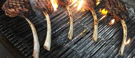 Breakfast, lunch and dinner served