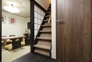 1 bedroom, free WiFi, bed sheets - ZEN - Nishinotoin - (Kyoto)