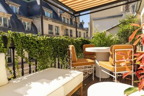 Suite – deluxe, terrasse (Hammam access) | Terrasse/patio