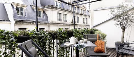 Deluxe Suite, Terrace (Hammam access) | Terrace/patio