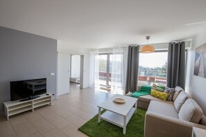 Apartment (Skandynawski / Bukowa 17 Street) | Soundproofing, iron/ironing board, bed sheets
