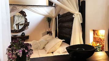 Suite de luna de miel, 1 cama de matrimonio grande, no fumadores | 1 dormitorio, ropa de cama de alta calidad, sistema de insonorización