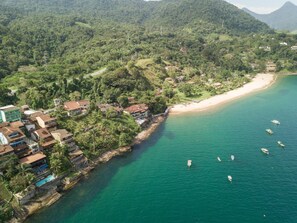 Aerial view - Pousada das Flores (Angra dos Reis)