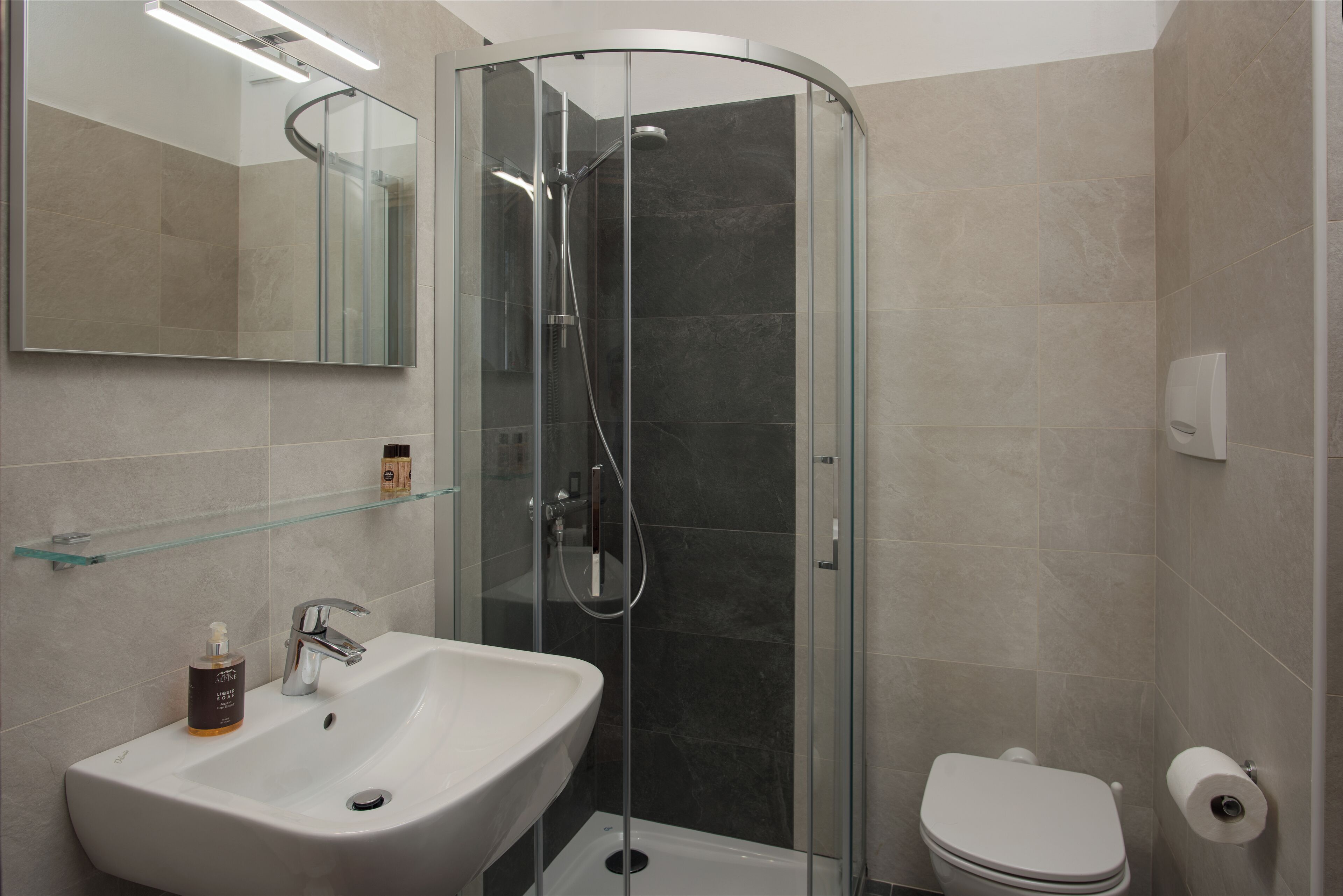 Bidet, serviettes fournies