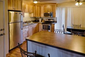 Private kitchen - Chateau Rouge (Red Lodge)