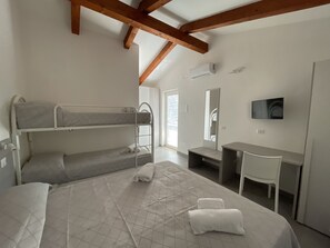 Cots/infant beds - Green Village (Camerota)