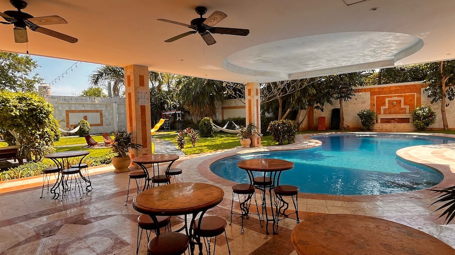 Hotel Palacio Maya