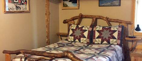 Standard Room, 1 Bedroom, Non Smoking (Standard Rooms with Loft) | Individually decorated, individually furnished, blackout drapes