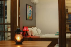 1 chambre, décoration personnalisée, ameublement personnalisé