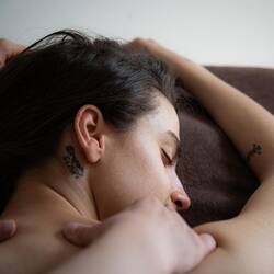 Sauna, hot tub, Turkish bath/hammam, body treatments, aromatherapy