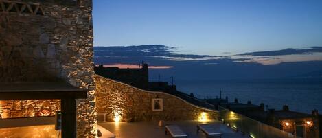 Villa | Terrace/patio