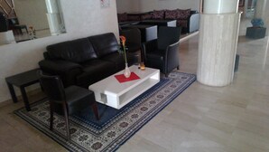 Lobby sitting area - Atlas Guercif (Guercif)