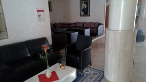 Lobby sitting area - Atlas Guercif (Guercif)
