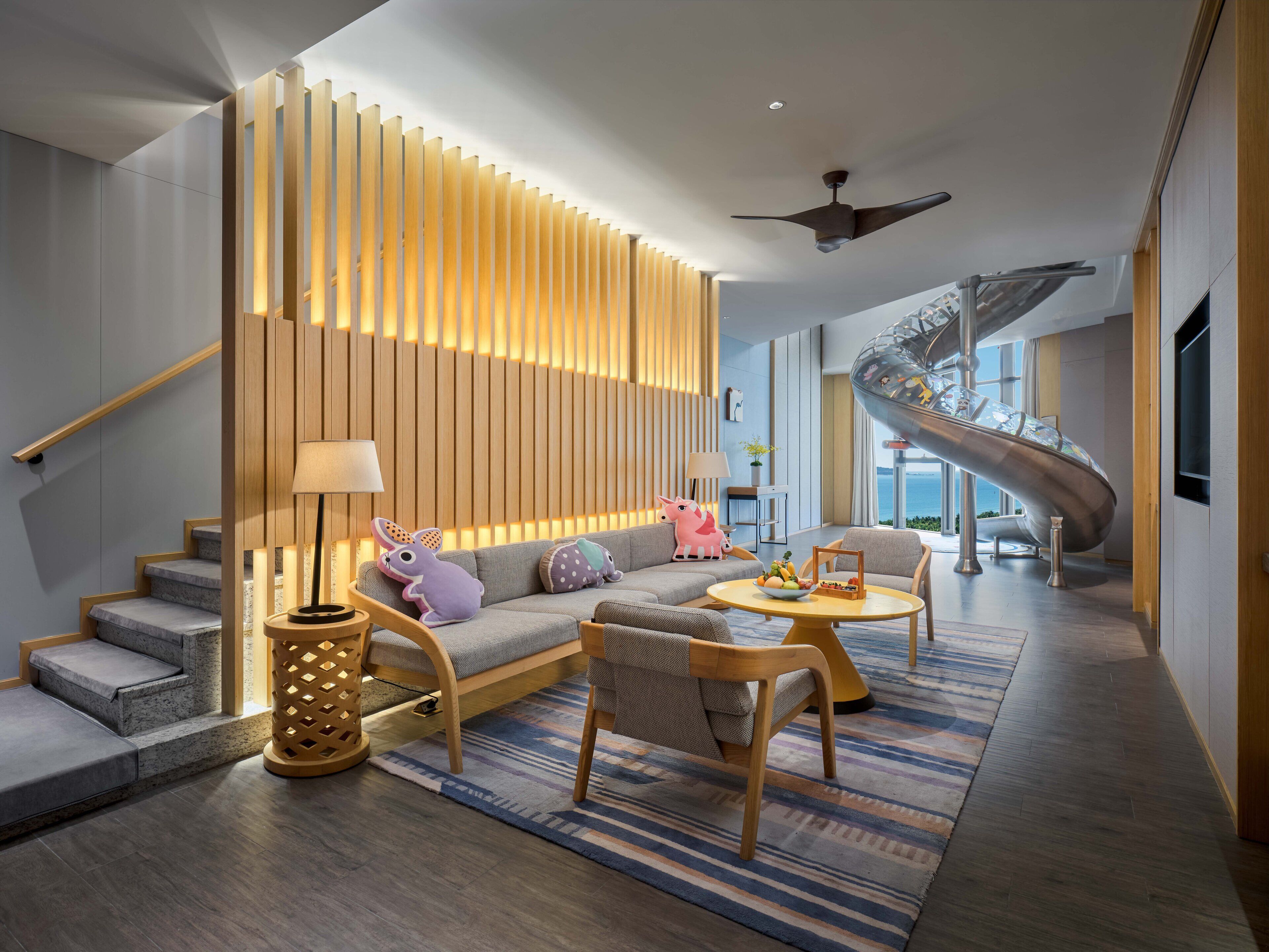 1 bedroom, premium bedding, minibar, in-room safe