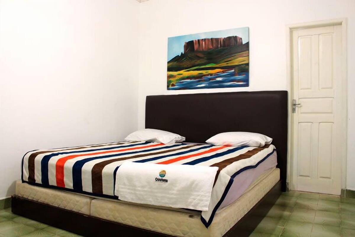 Habitación doble | Wifi gratis y ropa de cama