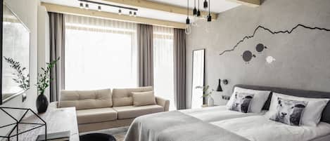 Chambre Quadruple Familiale, 1 chambre, terrasse | Literie de qualité supérieure, coffres-forts dans les chambres, bureau