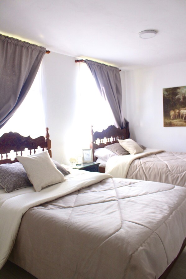 Habitacion #4 - 4 personas | 1 Schlafzimmer, kostenloses WLAN, Bettwäsche