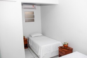 Minibar, Schreibtisch, schallisolierte Zimmer, kostenloses WLAN
