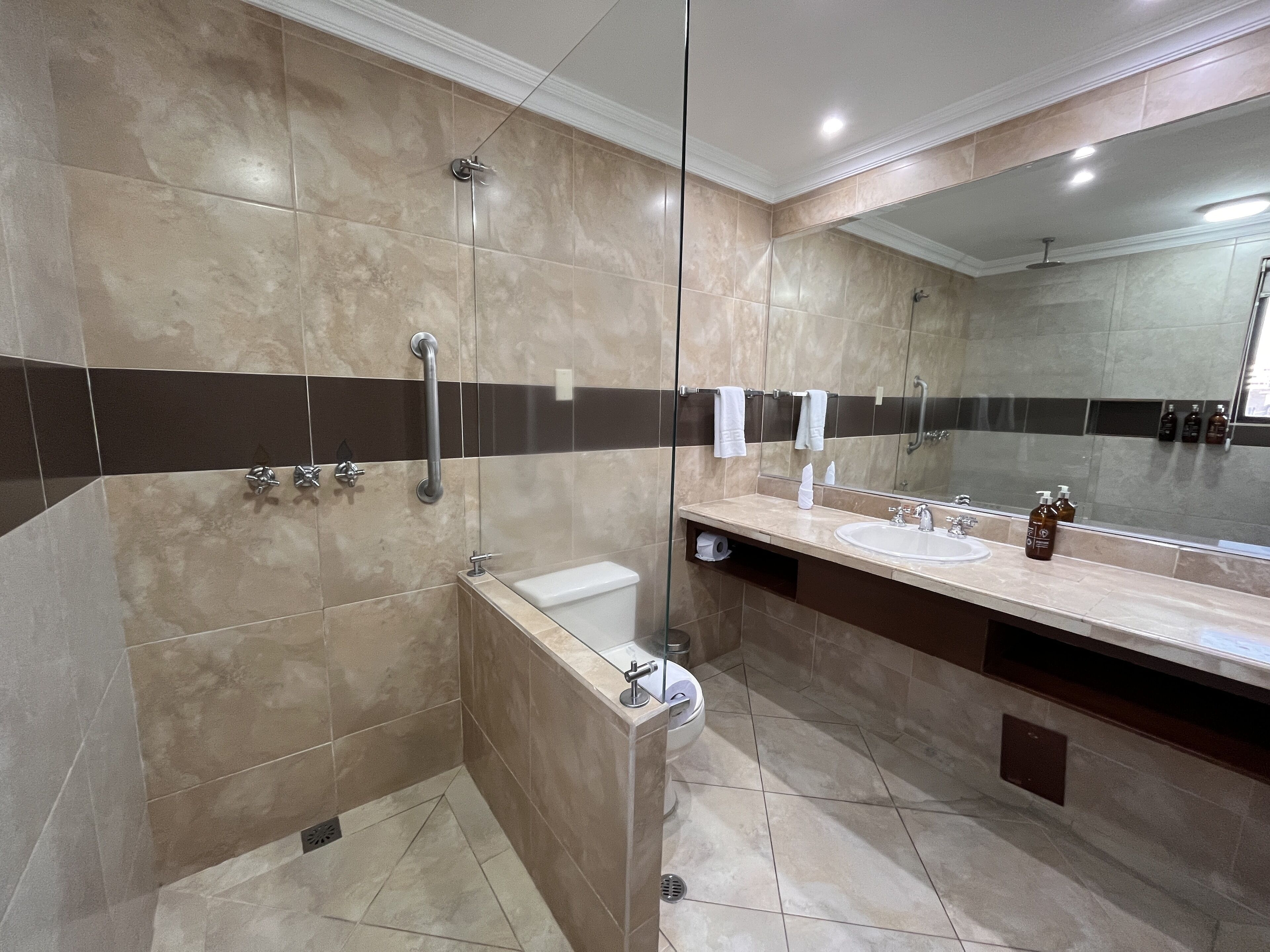 Photo - Socialtel Quito