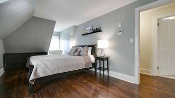 3 chambres, fer et planche à repasser, Wi-Fi, literie fournie