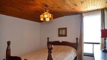 7 bedrooms, free WiFi