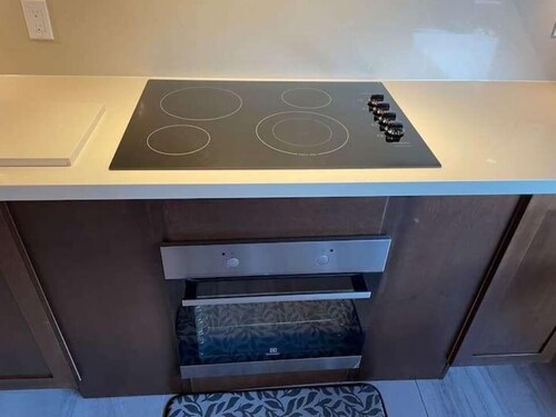 Rustic Spanish Chalet in the Heart of Nature/with Hot tub