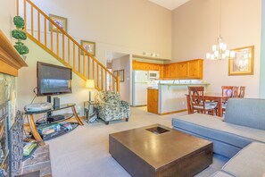 TV, fireplace, DVD player