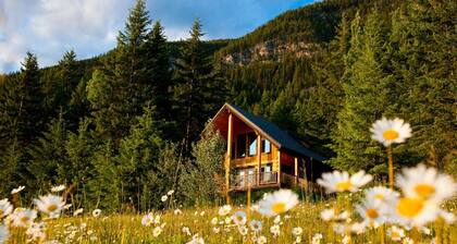 Luxurious Log Cabin 2 Chambre à Golden - Canada Select 4 Approuvé