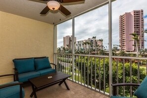 Unclassified image, 2 of 15, button