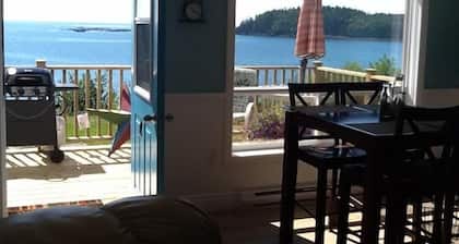 Seaside Cottage On Beautiful New Brunswick Beach<br>