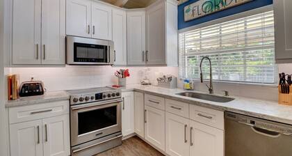 Keskusta Delray Beach House, lämmitetty uima-allas, 5 min Atlantic Avenuelle