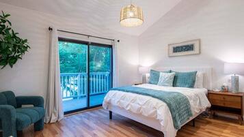 3 Schlafzimmer, Bügeleisen/Bügelbrett, Reisekinderbett, kostenloses WLAN