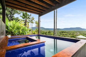 Alberca al aire libre 