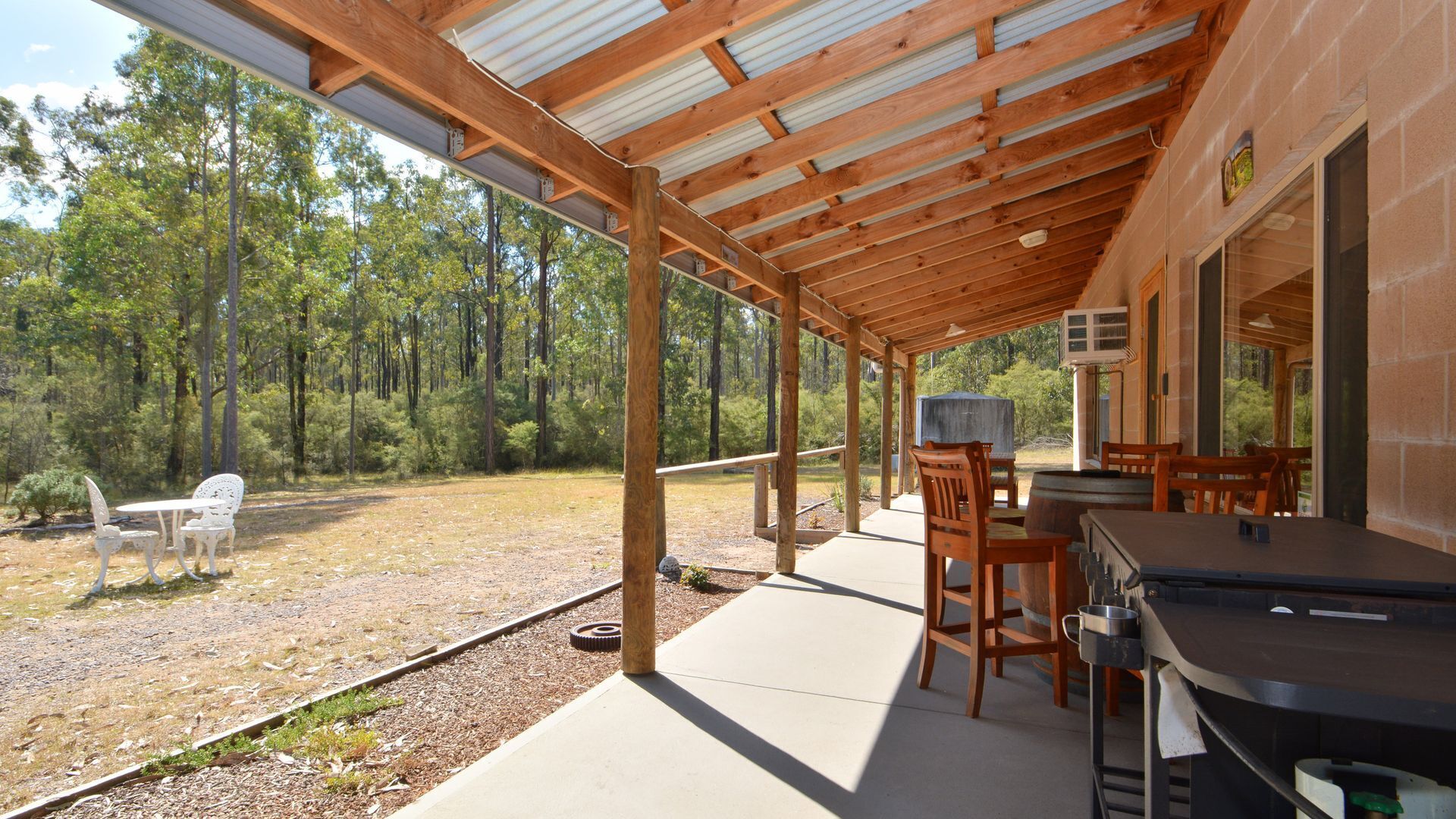 Currawong Cottage Hunter Valley central to wineries restaurants & attractions — image 7