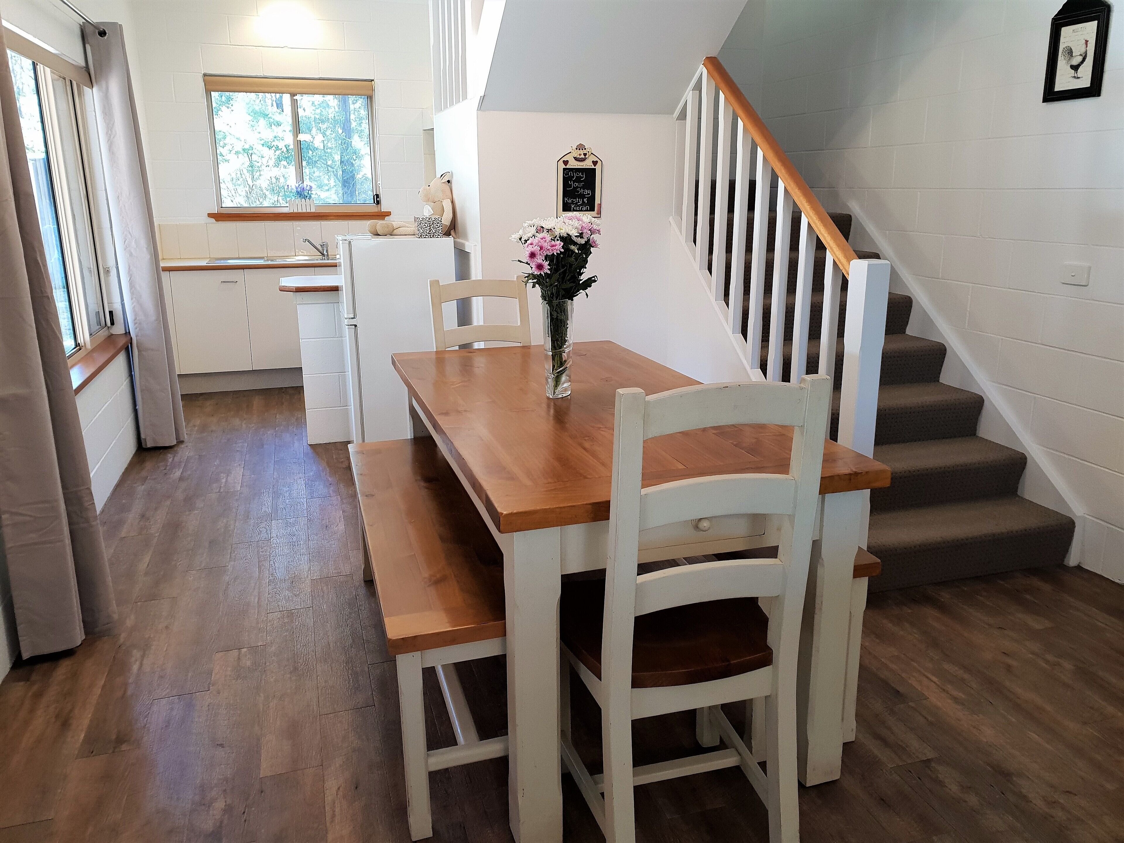 Currawong Cottage Hunter Valley central to wineries restaurants & attractions — image 11