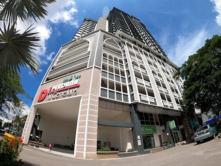 Interior. Cahaya Qaira - D'Perdana Kota Bharu