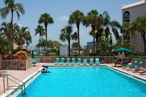 Immagine non classificata, 2 di 12, pulsante