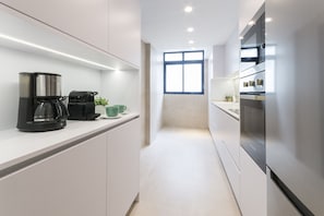 Fridge, microwave, oven, dishwasher