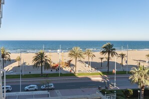 Vlak bij het strand